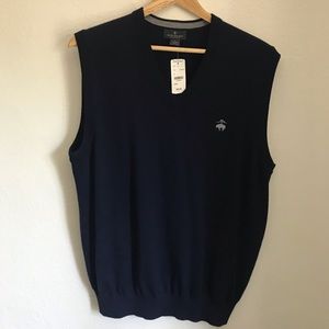 Brooks Brothers Navy Sweater Vest - New wi…